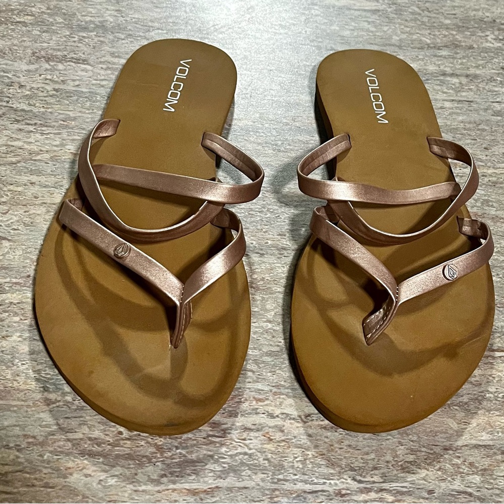 Volcom Metallic rose gold and  Brown Sandals Minimalist Strappy Design